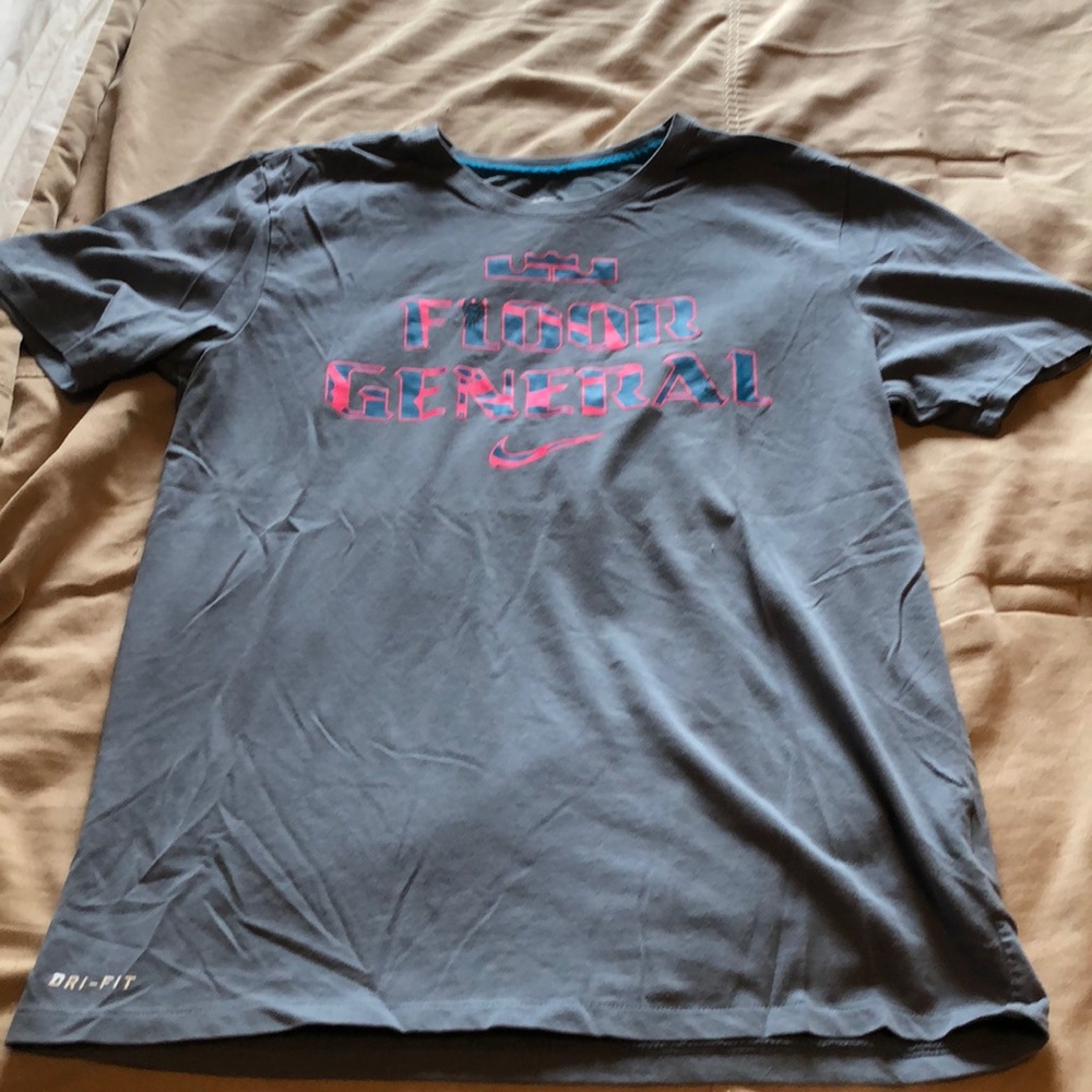 Nike LeBron T shirt